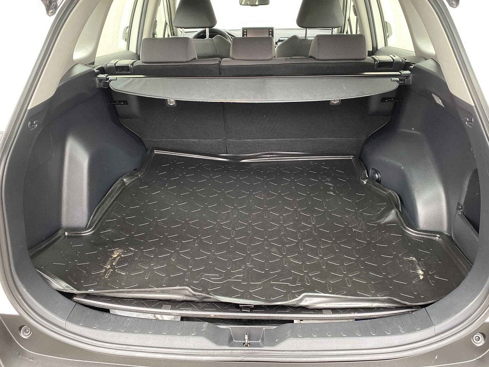 Toyota RAV4 2.0i 16V 