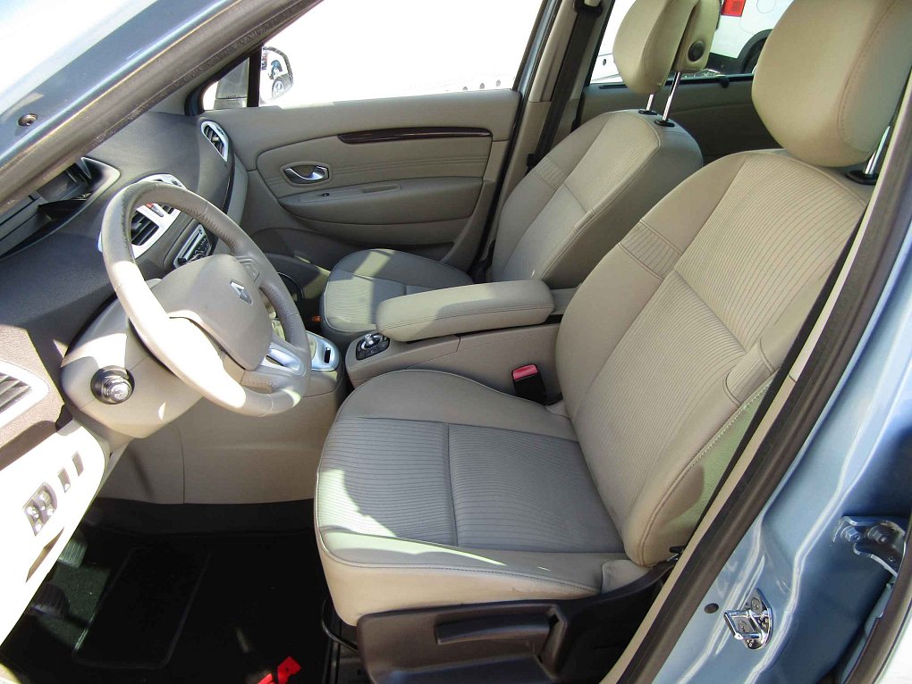 Renault Grand Scénic 1.9 dCi 