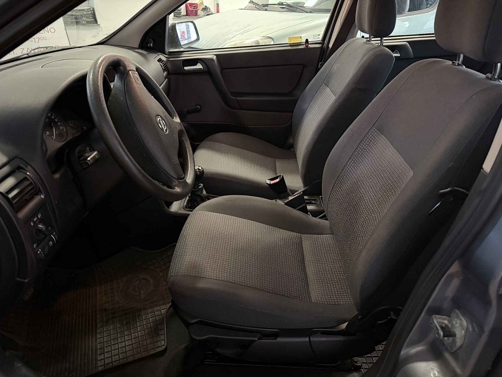 Opel Astra 1.4i 