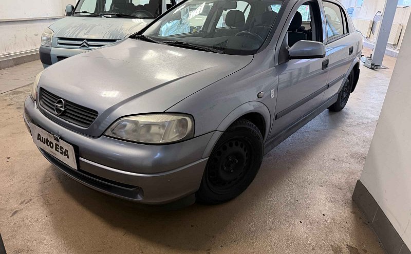 Opel Astra 1.4i 