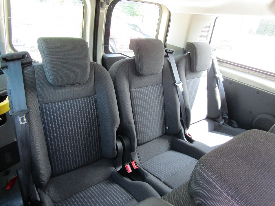 Ford Transit Custom 2.2TDCi Trend 9míst