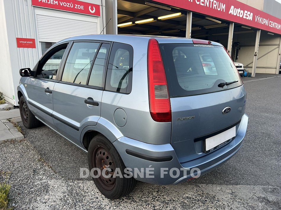 Ford Fusion 1.4 i 