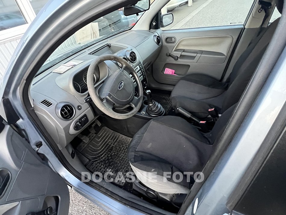 Ford Fusion 1.4 i 