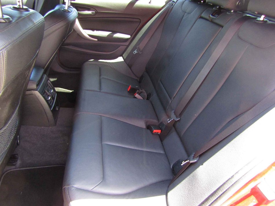 BMW Řada 1 1.5 i M Paket 118 i
