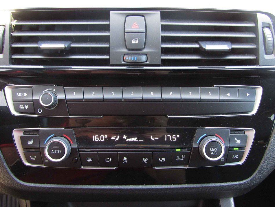 BMW Řada 1 1.5 i M Paket 118 i