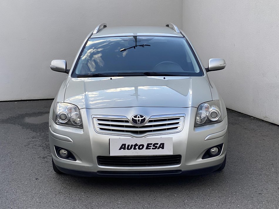 Toyota Avensis 1.8 VVT-i 