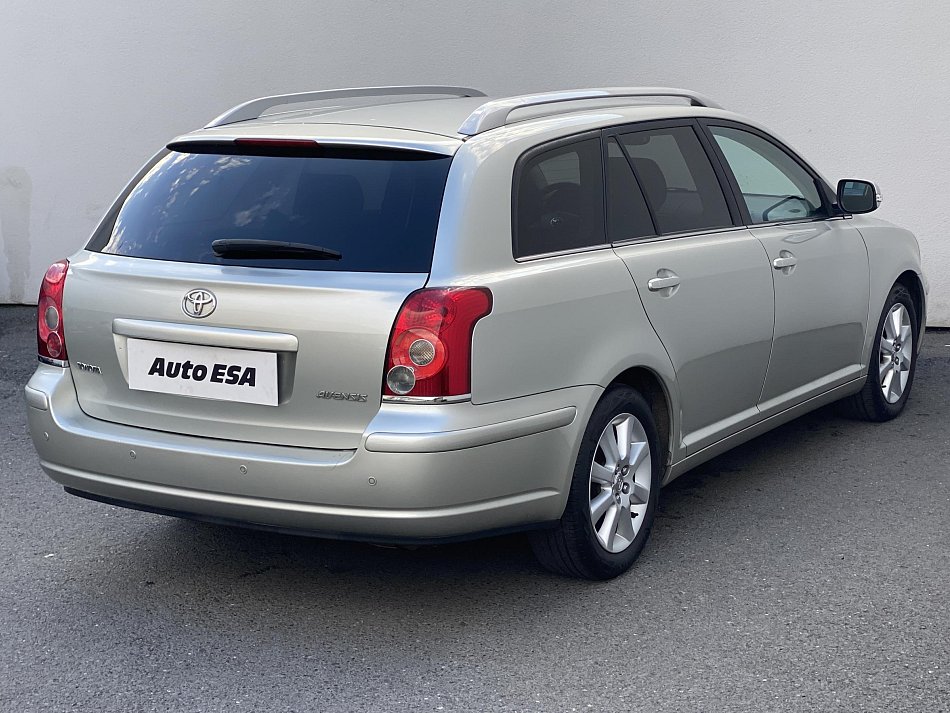 Toyota Avensis 1.8 VVT-i 