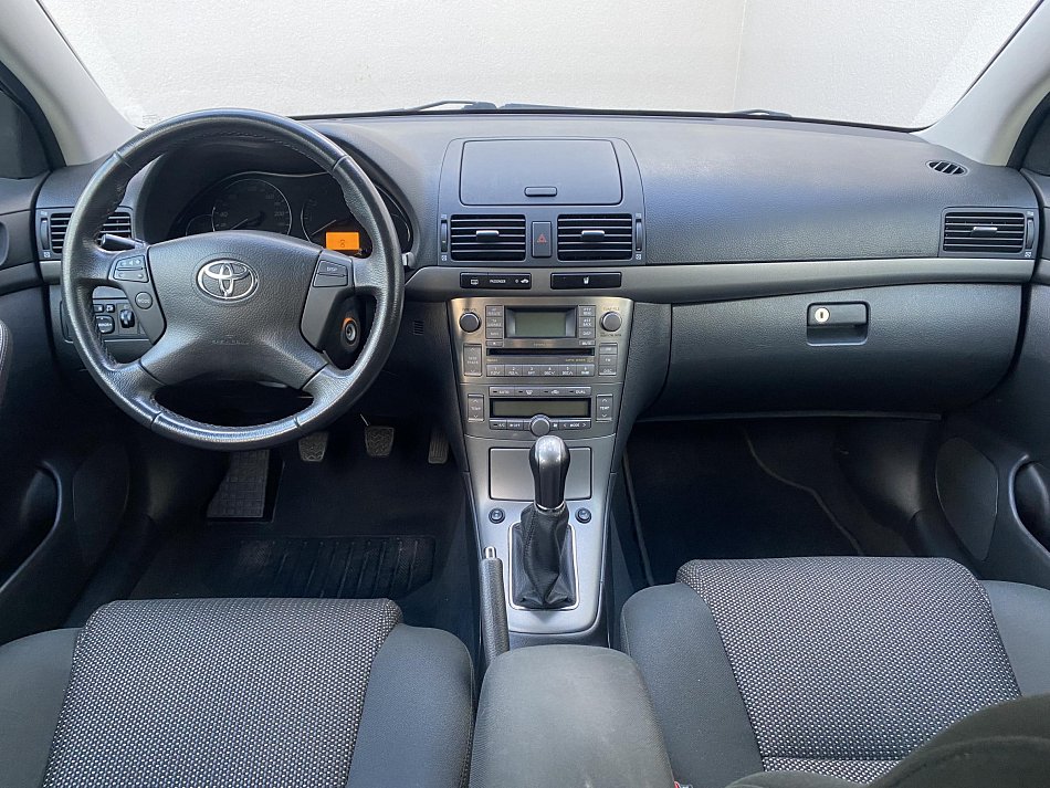 Toyota Avensis 1.8 VVT-i 