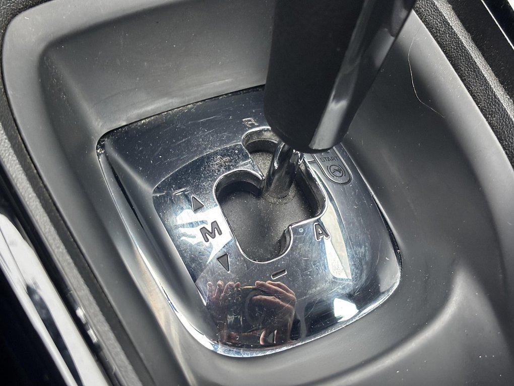 Peugeot 2008 1.2 VTi Allure