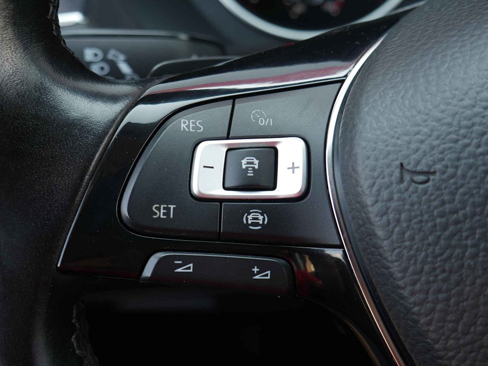 Volkswagen Tiguan Allspace  2.0 TDi Comfortline 4Motion
