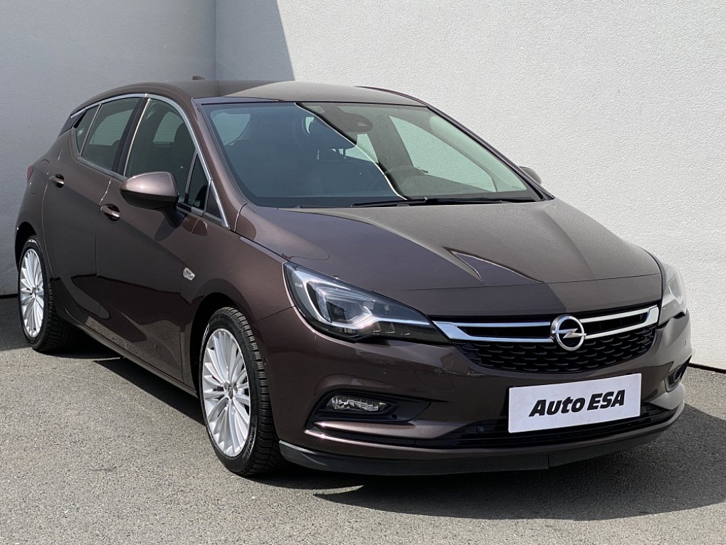 Opel Astra 1.4i Innovation
