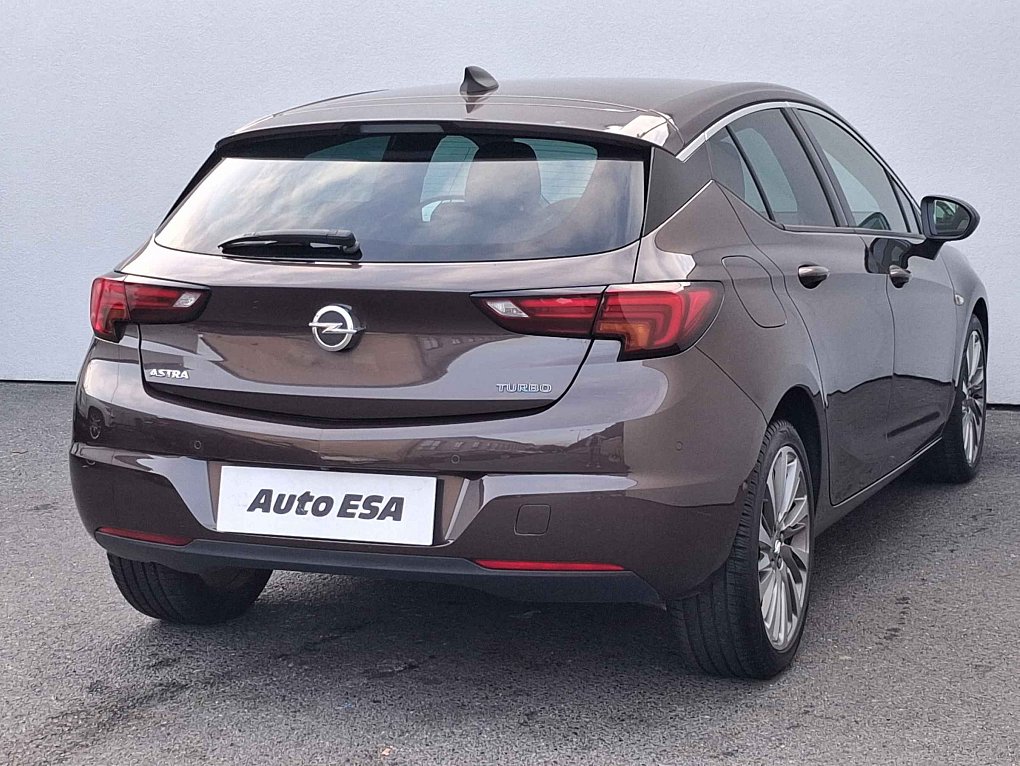 Opel Astra 1.4T Innovation