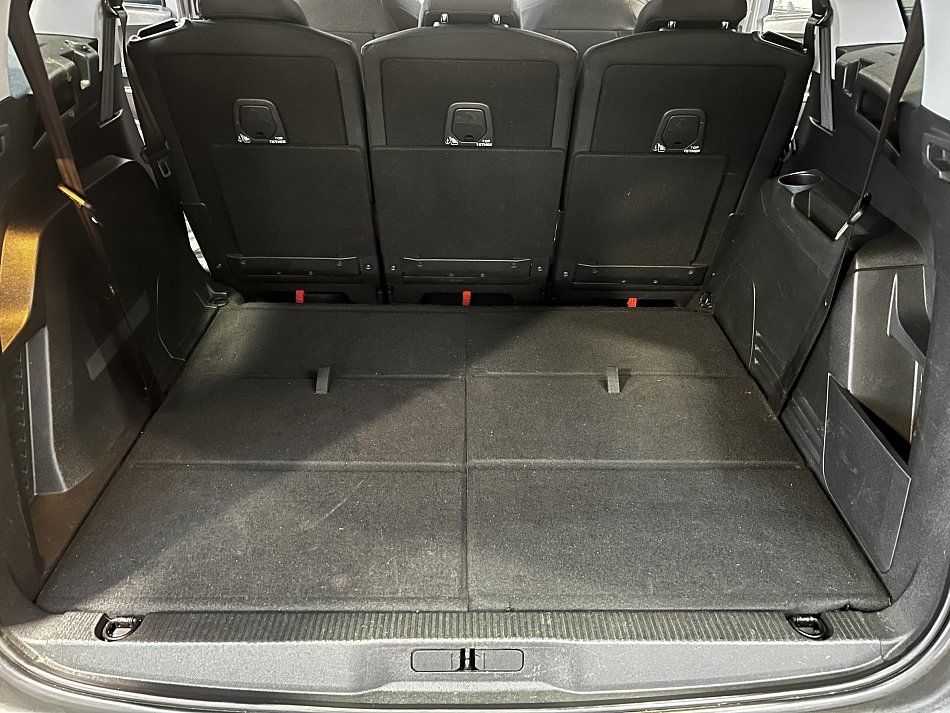 Peugeot 5008 1.5 HDi 