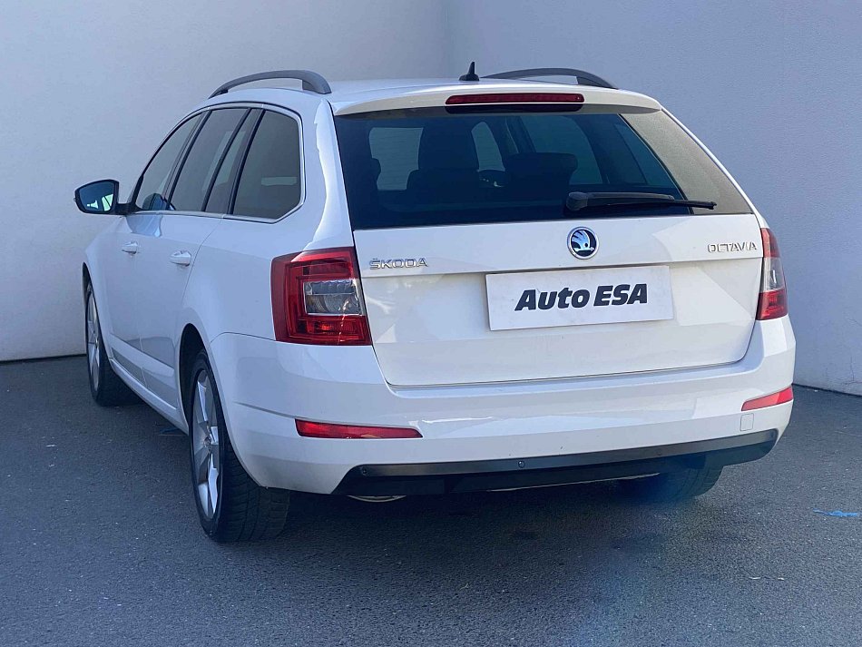 Škoda Octavia III 2.0 TDi Elegance