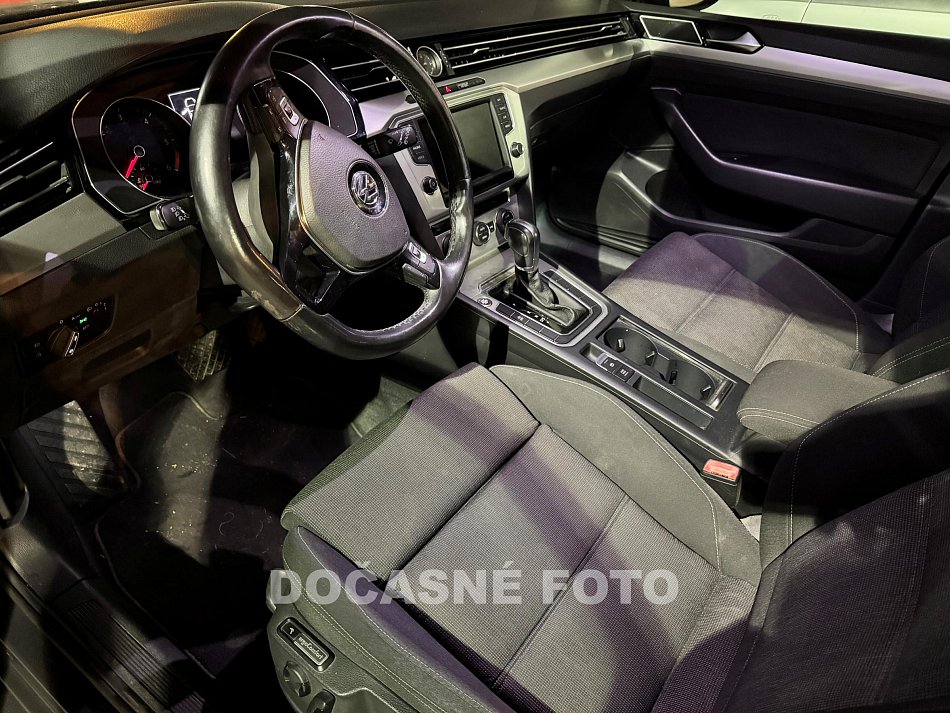 Volkswagen Passat 2.0 TDi 
