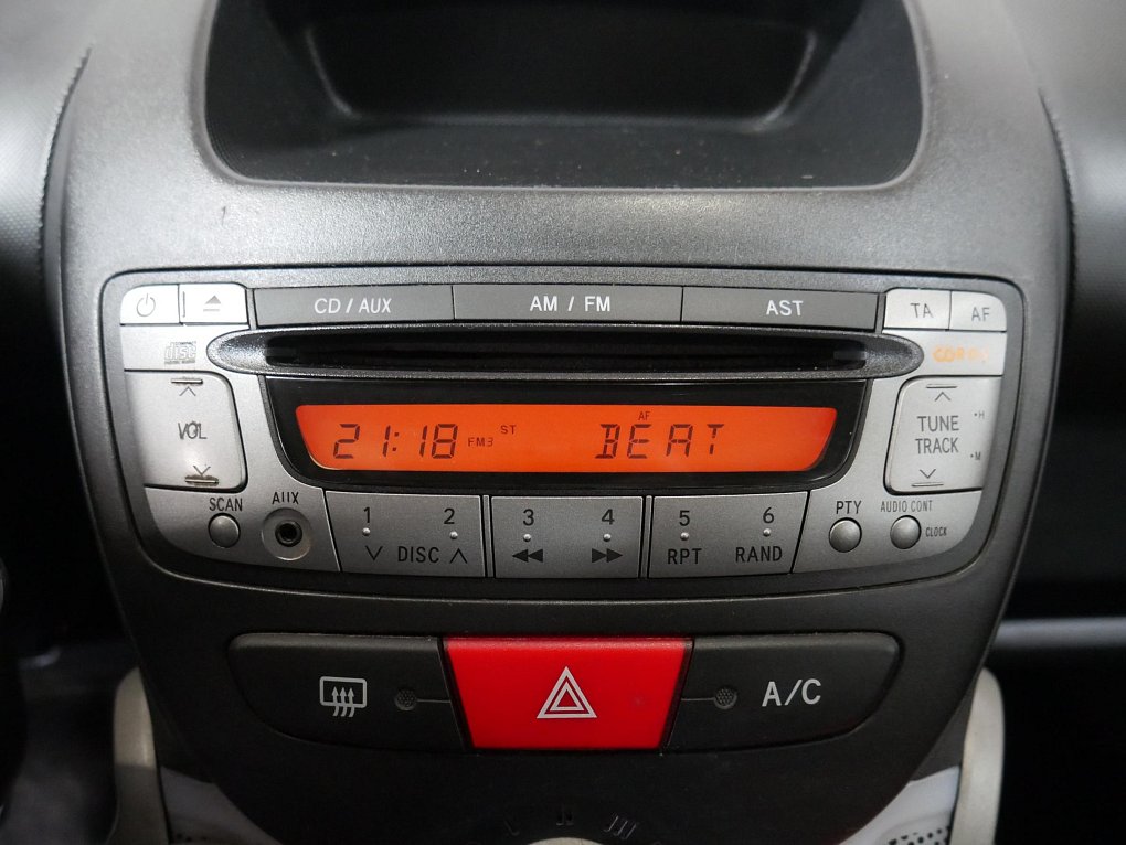 Toyota Aygo 1.0i 