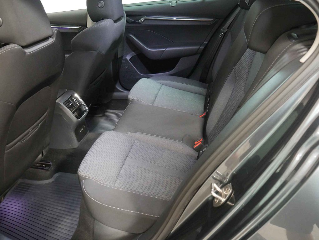 Škoda Octavia IV 2.0 TD Style