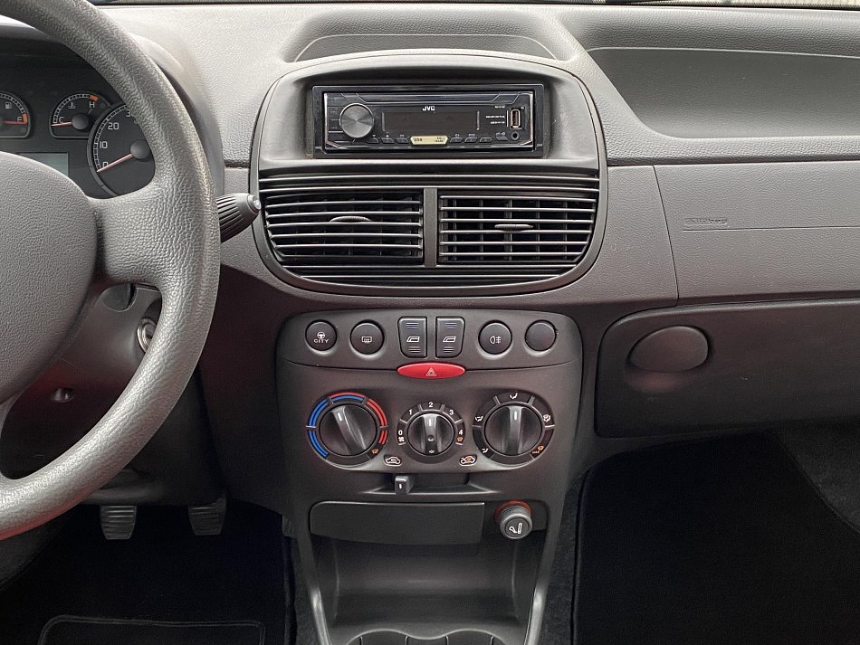 Fiat Punto 1.2i 