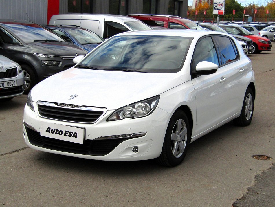 Peugeot 308 1.2i 