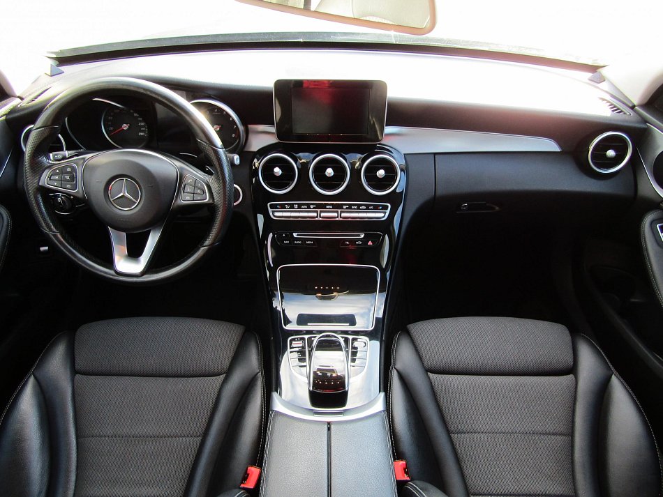 Mercedes-Benz Třída C 1.6  C180