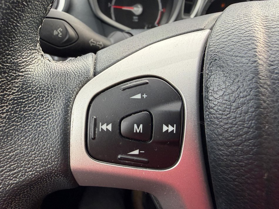 Ford Fiesta 1.6 Ti-VCT Titanium