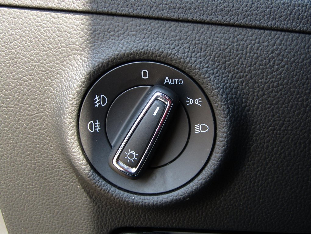 Škoda Superb III 2.0 TDi Ambition