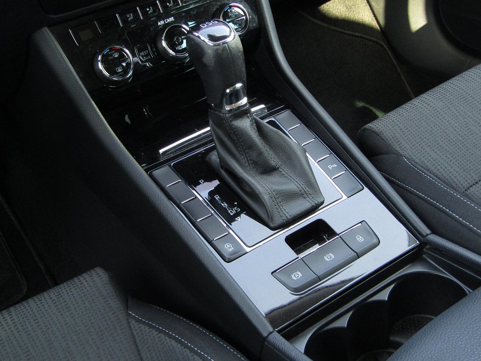 Škoda Superb III 2.0 TDi Ambition