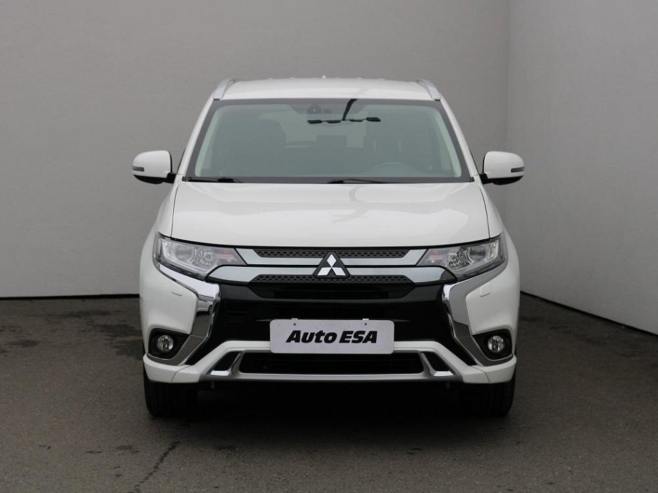Mitsubishi Outlander 2.0 MIVEC 