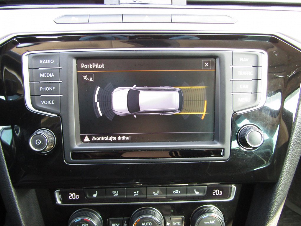 Volkswagen Passat 2.0 TDi Highline