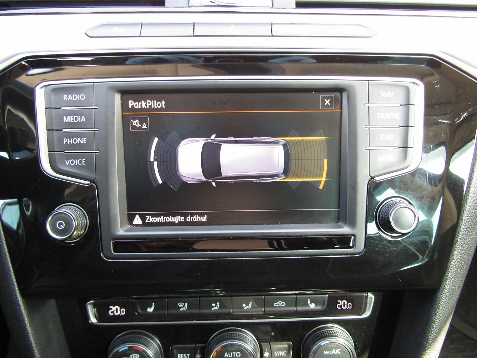 Volkswagen Passat 2.0 TDi Highline