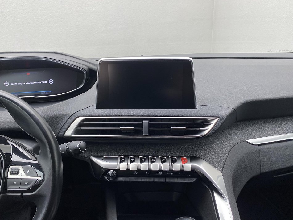 Peugeot 3008 1.2PT Allure