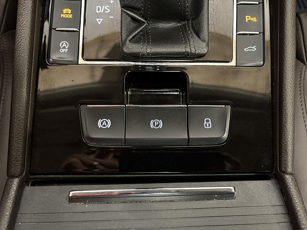 Škoda Superb III 2.0 TDi L&K 4x4