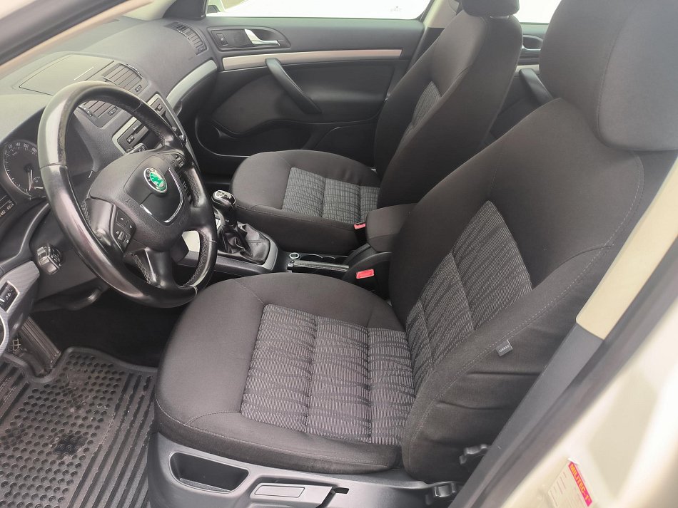 Škoda Octavia II 2.0 TDI 