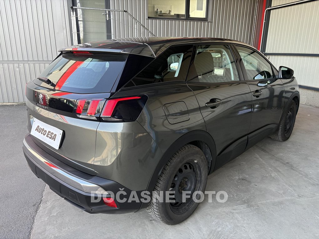 Peugeot 3008 1.2 Pure Tech 