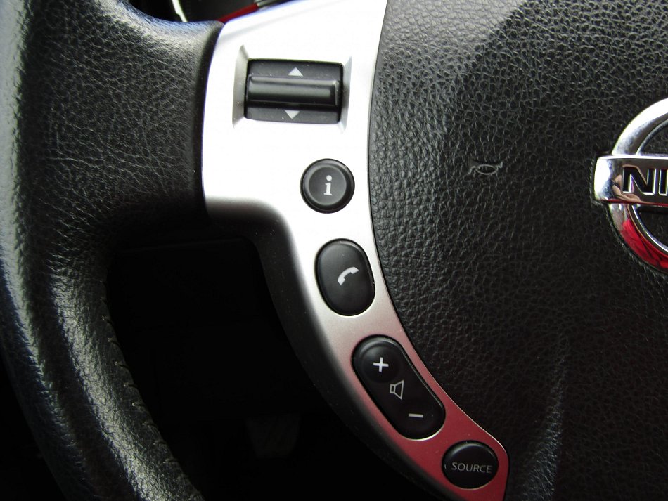 Nissan Qashqai 2.0 16V 