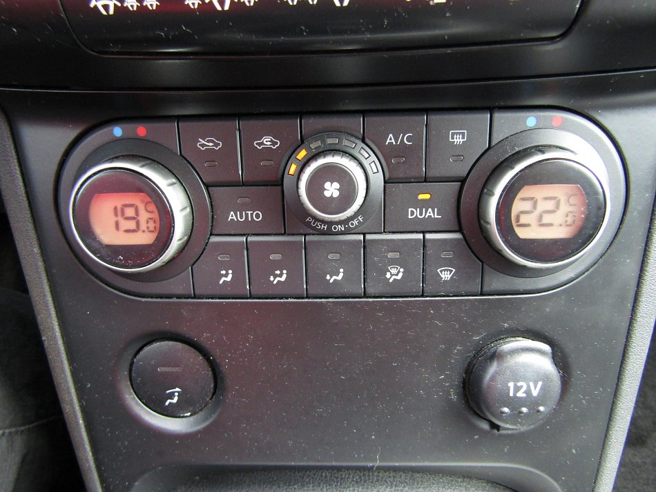 Nissan Qashqai 2.0 16V 