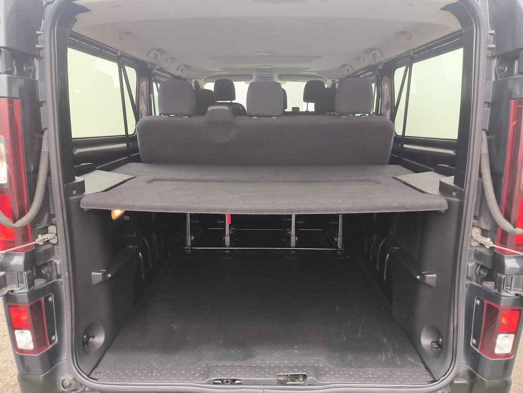 Renault Trafic 2.0dCi  L2 9míst