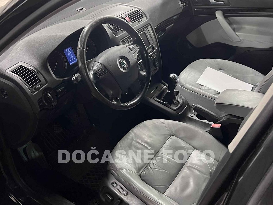 Škoda Octavia II 2.0FSI 