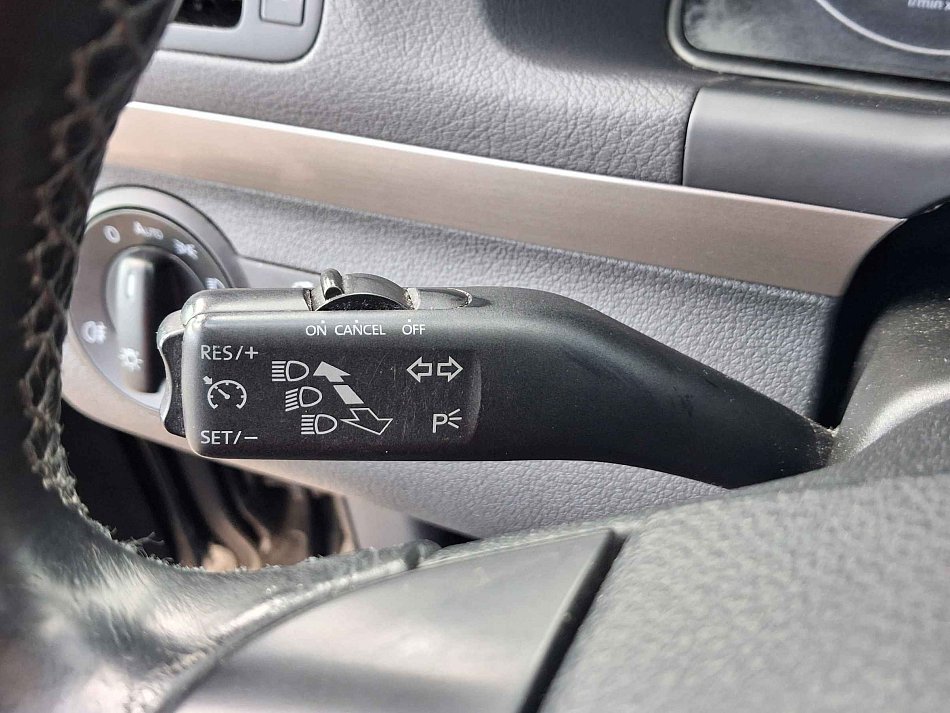 Volkswagen Touran 1.4 TSi 