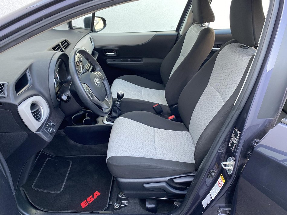 Toyota Yaris 1.3 VVT-i 