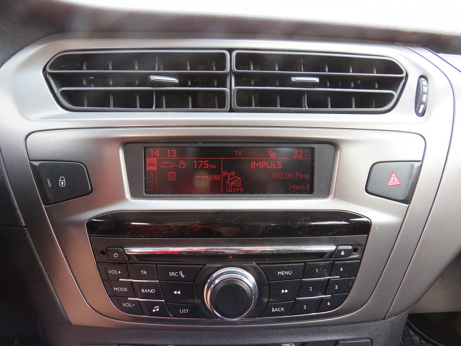 Peugeot 301 1.2PT 