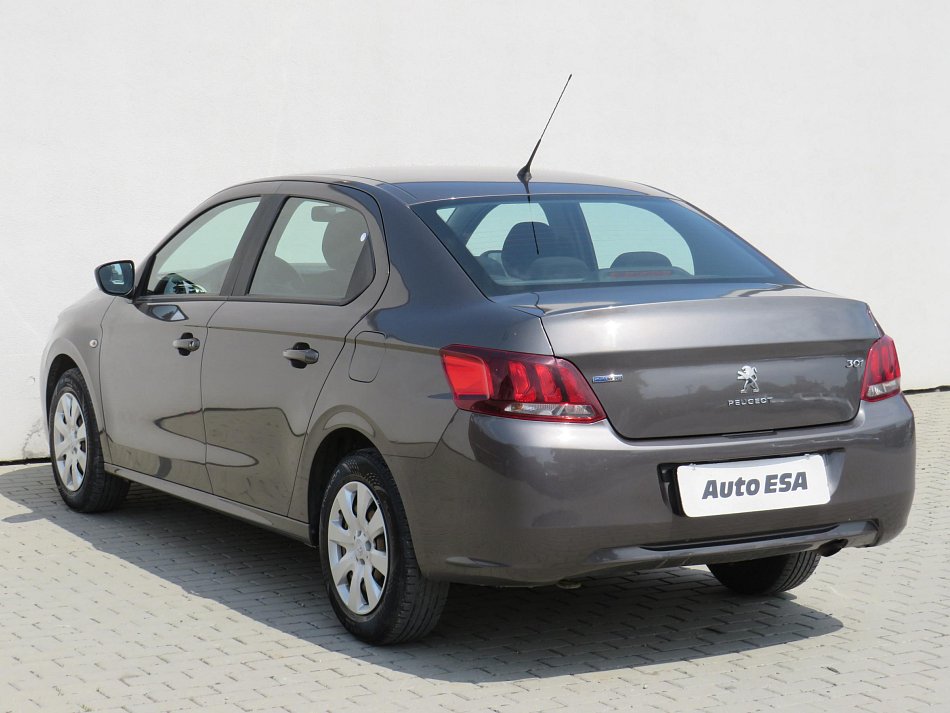 Peugeot 301 1.2PT 