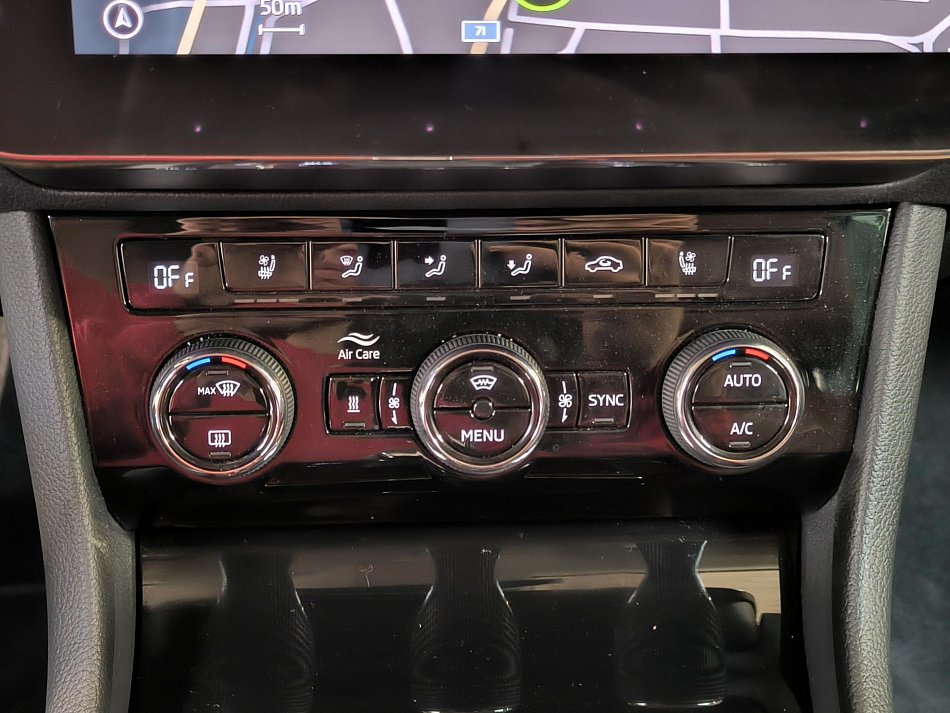 Škoda Superb III 2.0TDi L&K 4x4