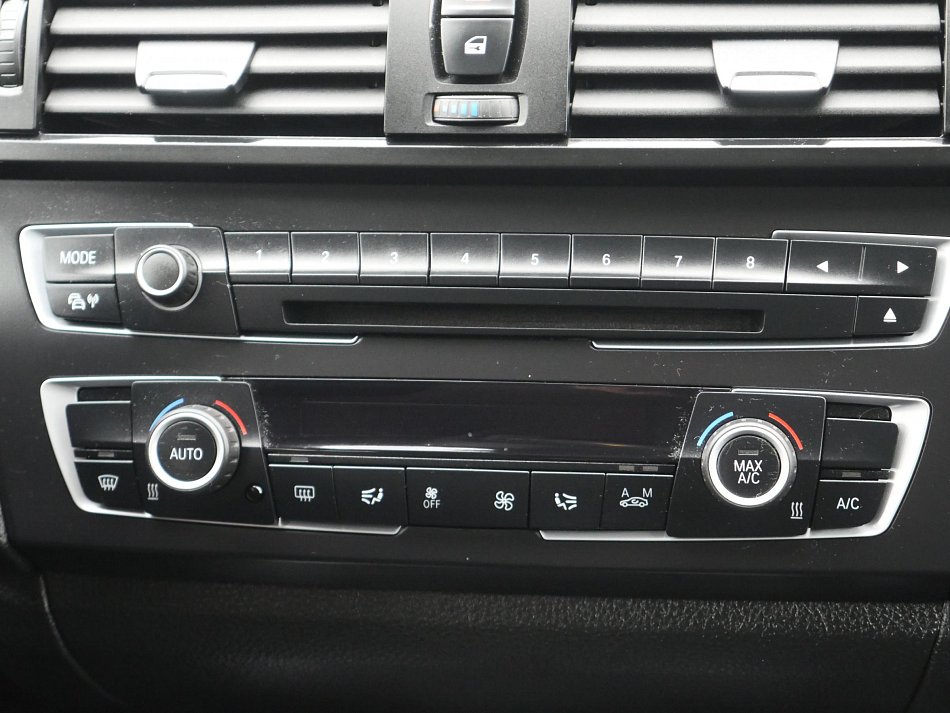 BMW Řada 1 2.0D  120d xDrive