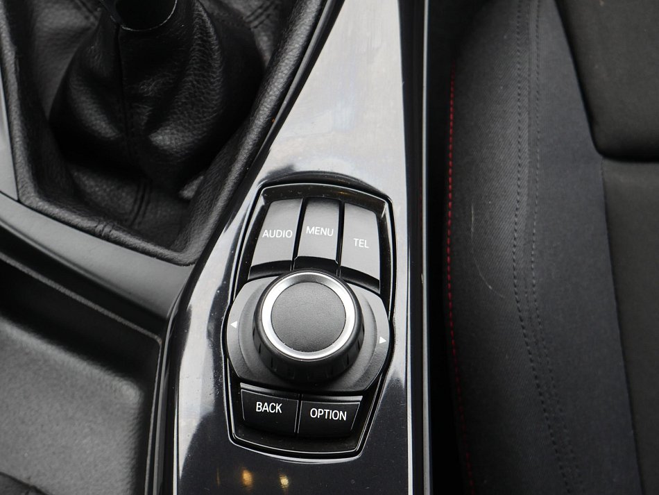 BMW Řada 1 2.0D  120d xDrive