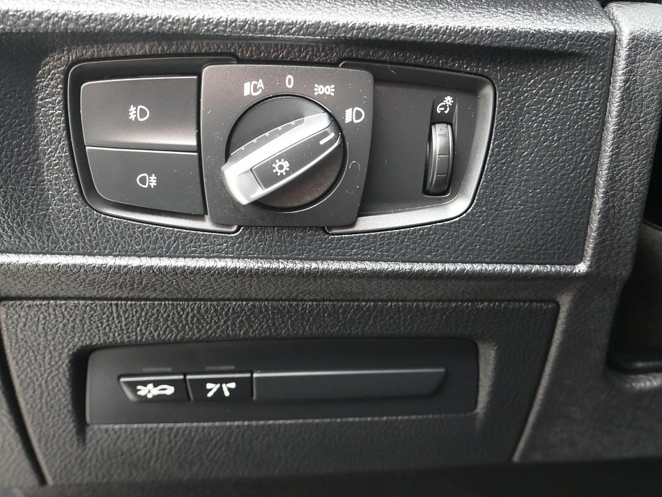 BMW Řada 1 2.0D  120d xDrive