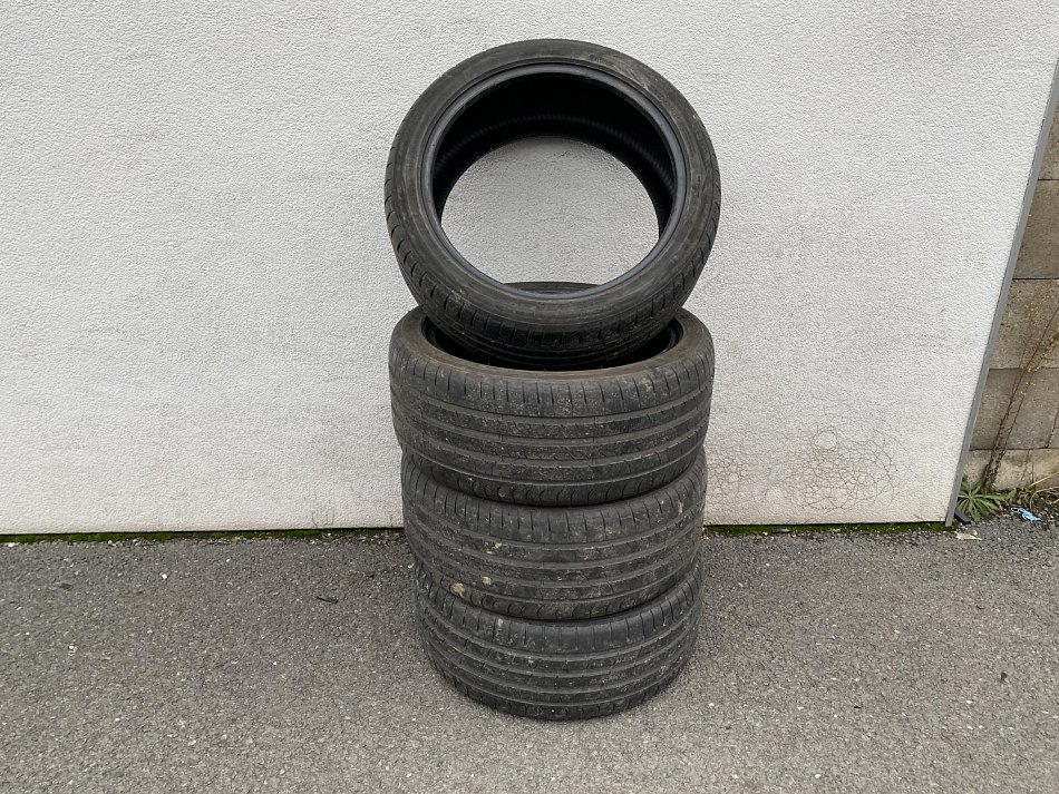 Mercedes-Benz Třída E 2.2 CDi  E250 4Matic