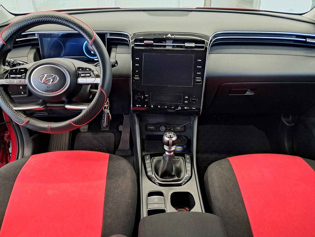 Hyundai Tucson 1.6 i 