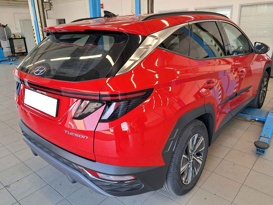 Hyundai Tucson 1.6 i 