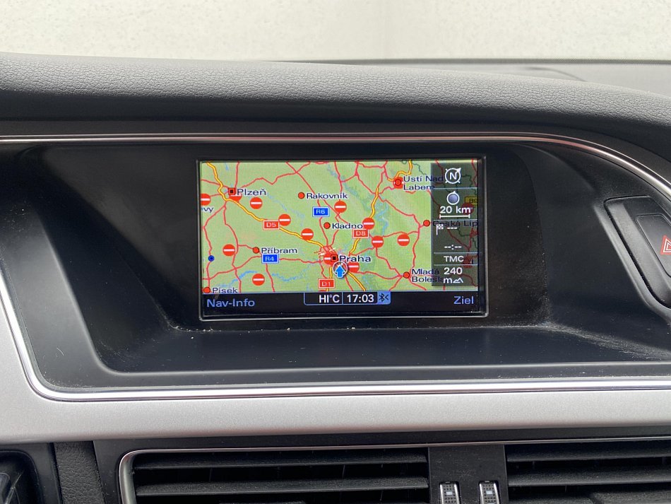 Audi A4 2.0 TDi Attraction Quattro